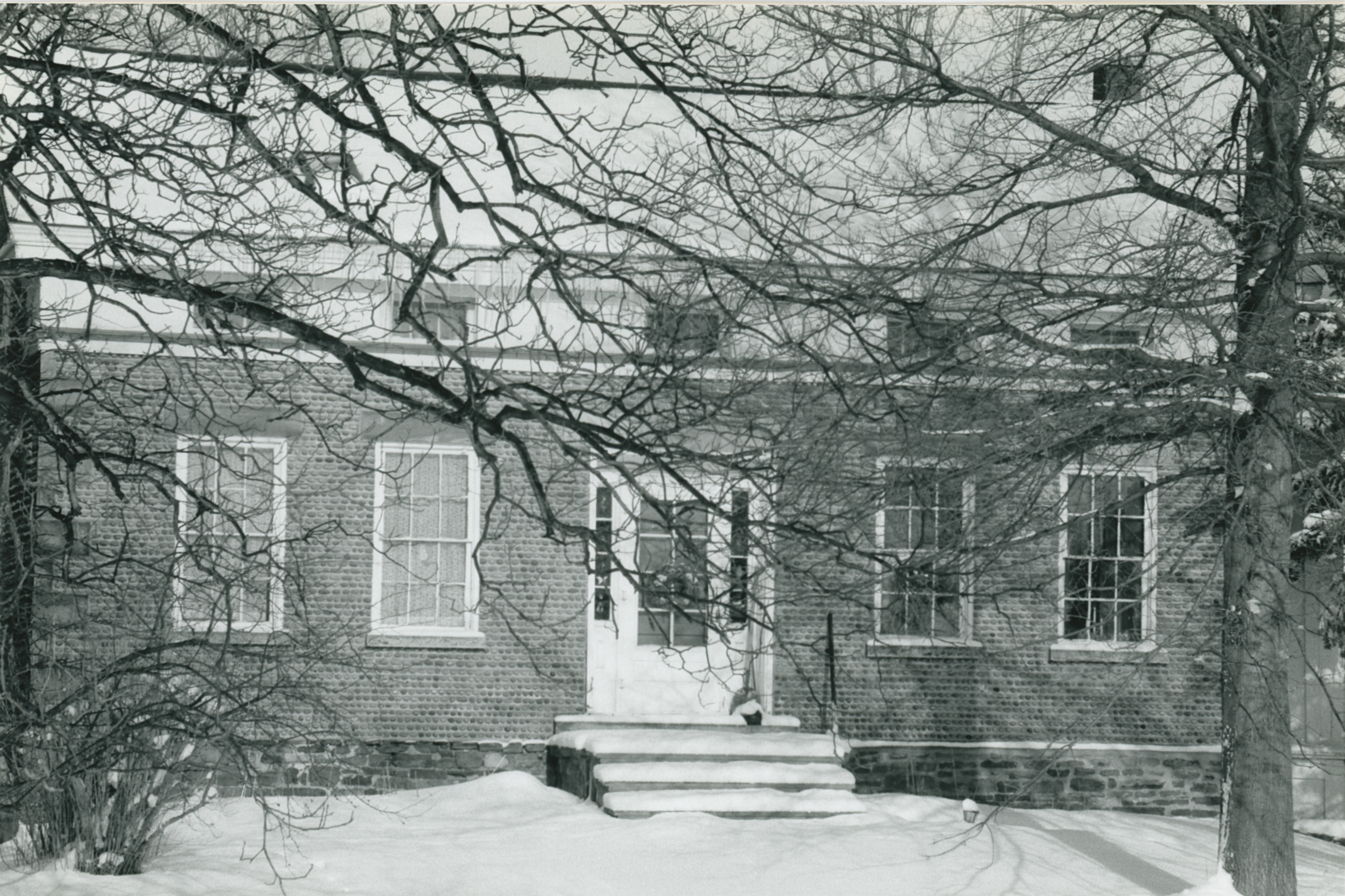 Car-5 15329 Marsh Creek Rd 1